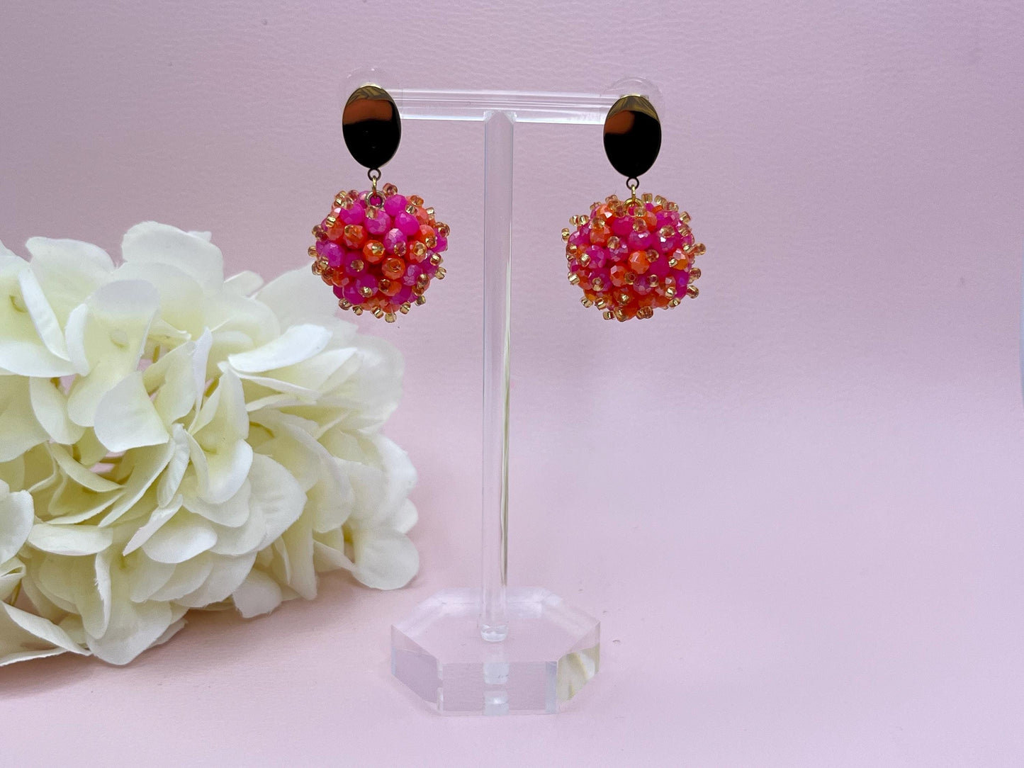 Statementohrringe, Glitzerohrringe, Ohrstecker mit Facettperlen Kugelanhänger Pink Orange Gold - Laury goes Flachau